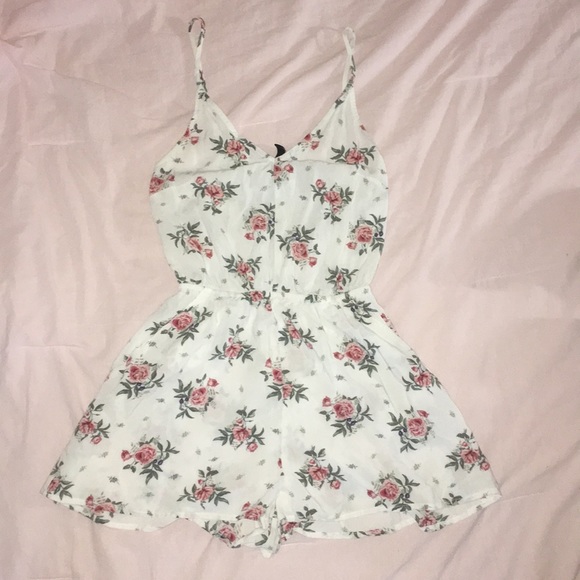 Romper - Picture 2 of 2